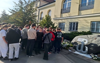 ŚLADAMI BOHATERÓW OKUPOWANEJ WARSZAWY